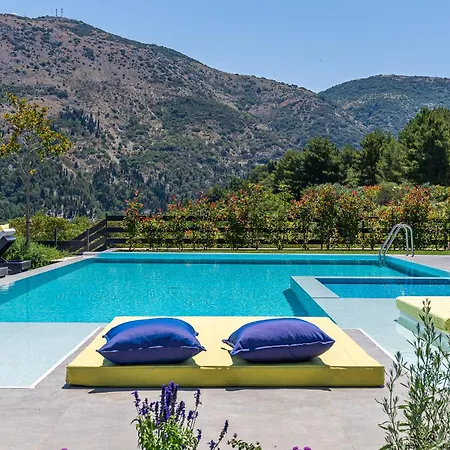 Eliandreia Luxury *